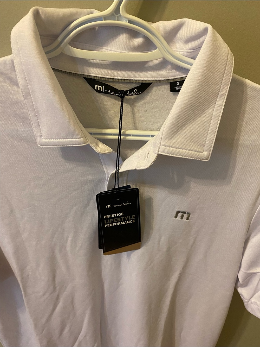 Travis Mathew x Coors Light Golf Shirt Mens - Picture 3 of 5